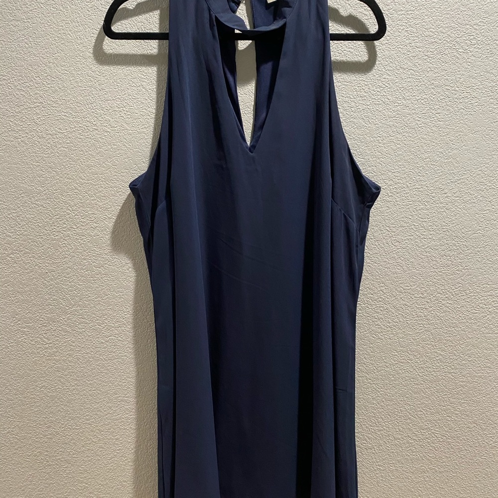 Navy blue key hole 1X midi dress